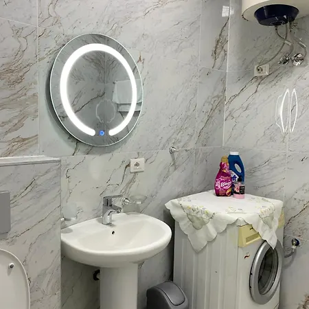 Appartement Kurti ,golem