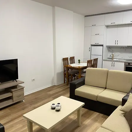 Kurti ,golem Appartement