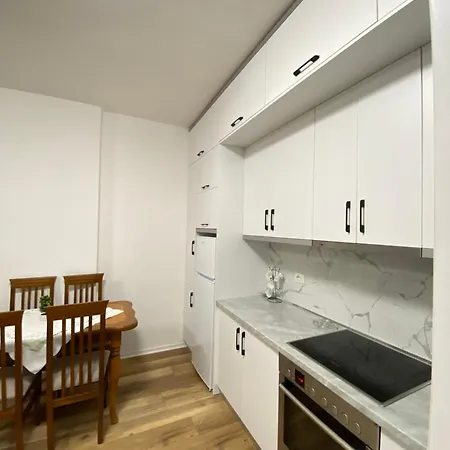 Kurti ,golem Appartement *