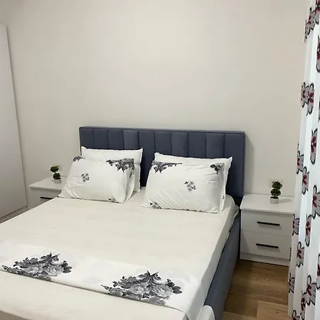 Appartement Kurti ,golem Golem (Tirana)